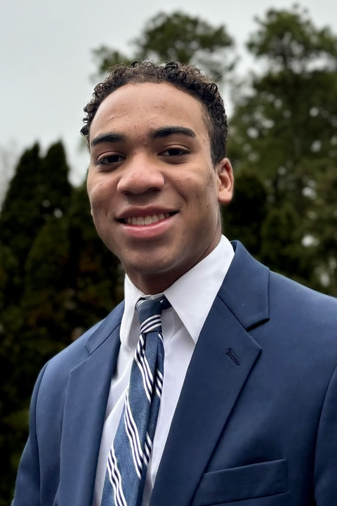 Justin Harris headshot