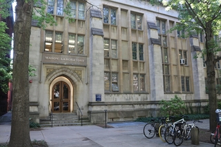 Front of Mason Laboratory on Hillhouse Avenue